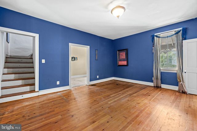 25 N 6TH ST, Warrenton, VA 20186