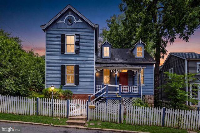 25 N 6TH ST, Warrenton, VA 20186