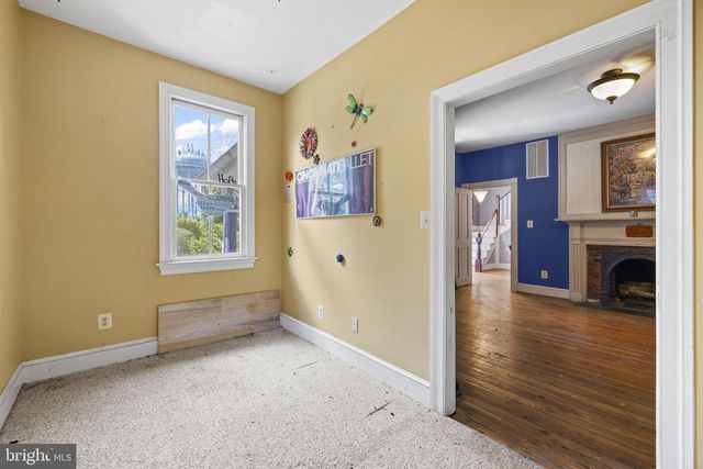 25 N 6TH ST, Warrenton, VA 20186