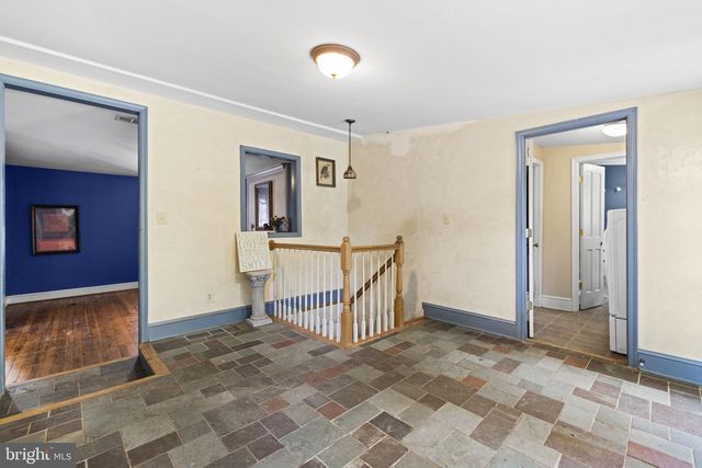 25 N 6TH ST, Warrenton, VA 20186