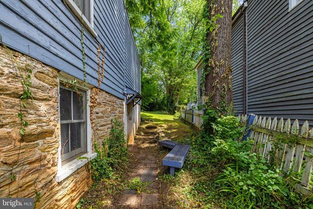 25 N 6TH ST, Warrenton, VA 20186