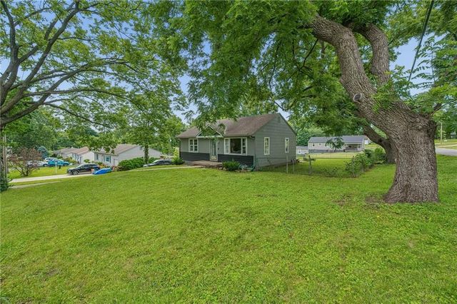 4801 NE 46th Terrace, Kansas City, MO 64117