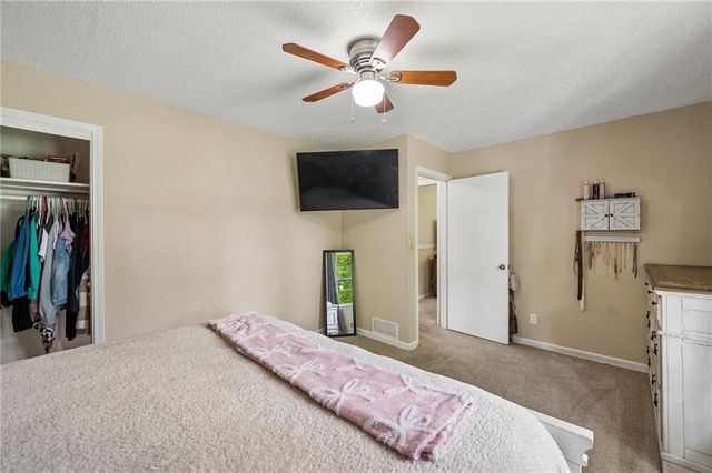 4801 NE 46th Terrace, Kansas City, MO 64117