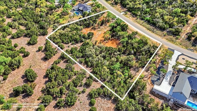 1218 Powder Ridge Rd, New Braunfels, TX 78132