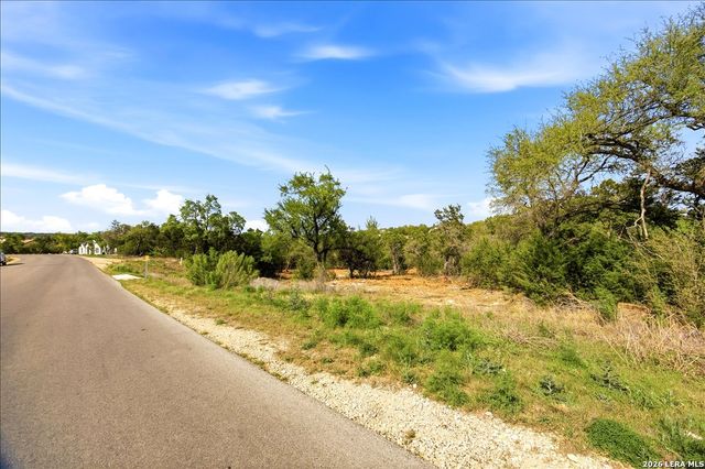 1218 Powder Ridge Rd, New Braunfels, TX 78132