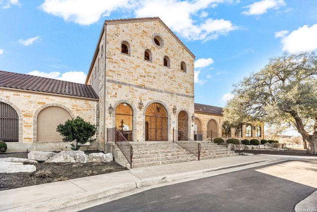 1218 Powder Ridge Rd, New Braunfels, TX 78132