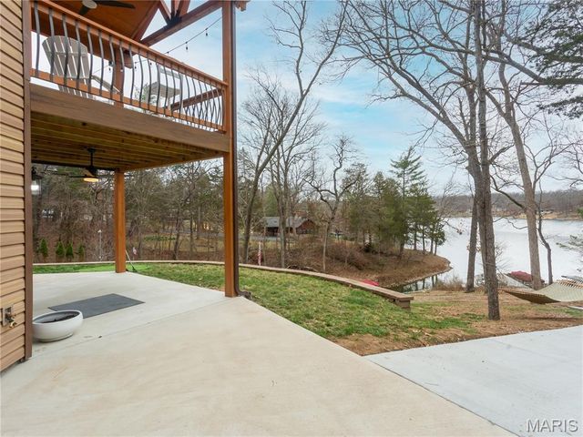 7614 Lakemont Drive, Hillsboro, MO 63050