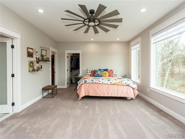 7614 Lakemont Drive, Hillsboro, MO 63050