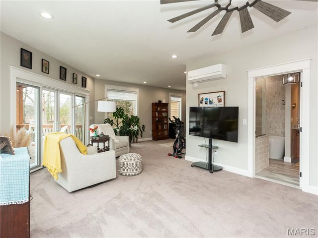 7614 Lakemont Drive, Hillsboro, MO 63050