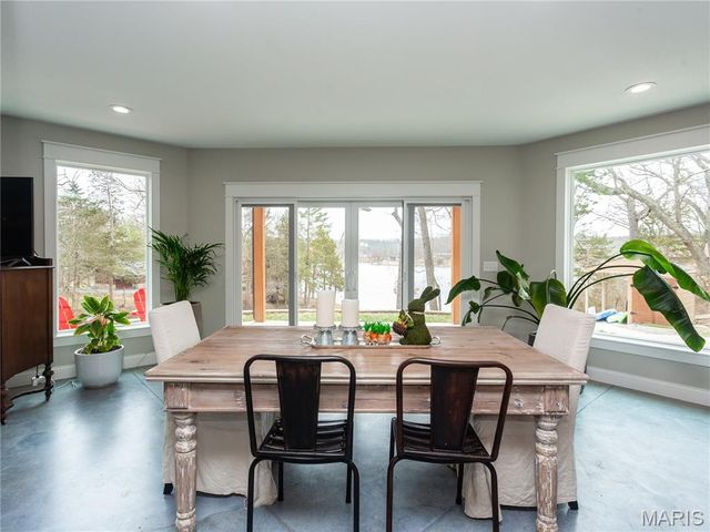 7614 Lakemont Drive, Hillsboro, MO 63050