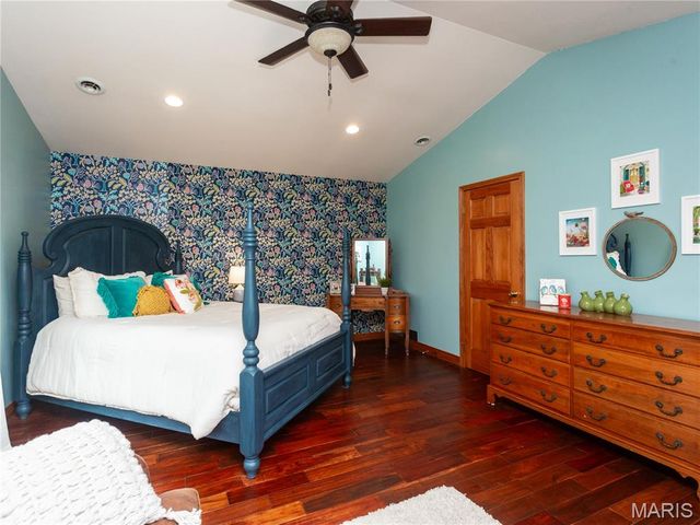 7614 Lakemont Drive, Hillsboro, MO 63050