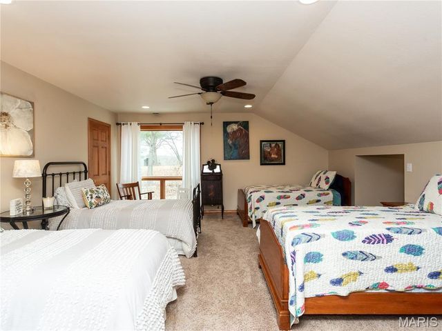 7614 Lakemont Drive, Hillsboro, MO 63050