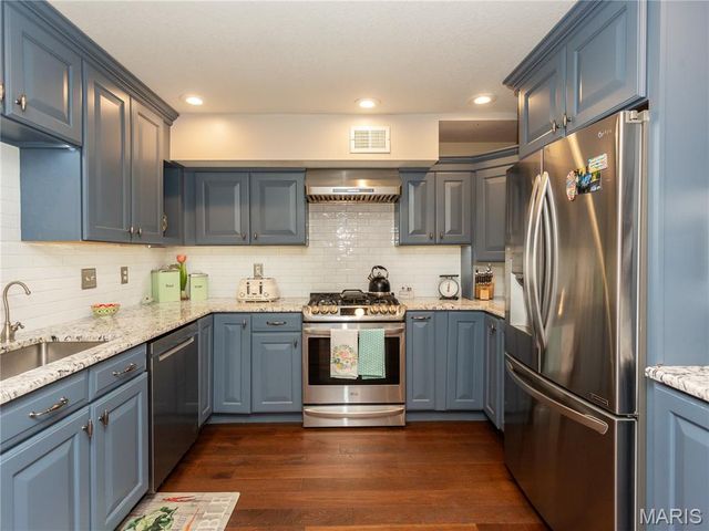 7614 Lakemont Drive, Hillsboro, MO 63050