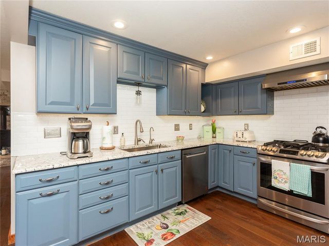 7614 Lakemont Drive, Hillsboro, MO 63050