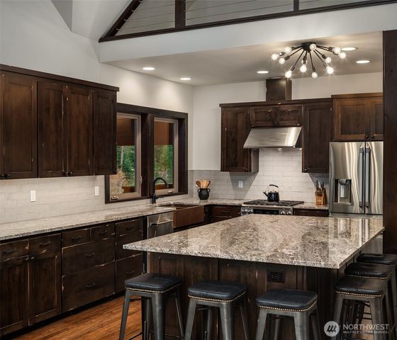 126 Burl Lane, Packwood, WA 98361