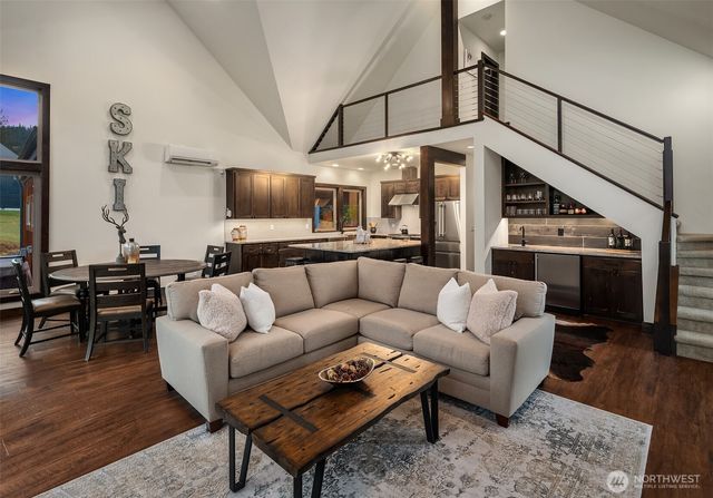 126 Burl Lane, Packwood, WA 98361