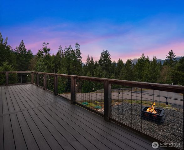 126 Burl Lane, Packwood, WA 98361