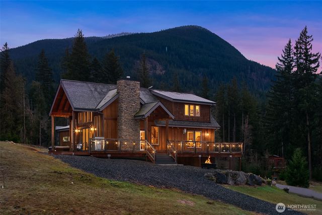 126 Burl Lane, Packwood, WA 98361