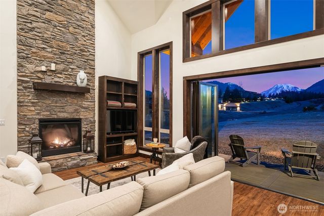 126 Burl Lane, Packwood, WA 98361