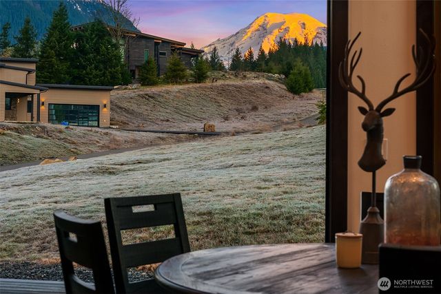 126 Burl Lane, Packwood, WA 98361