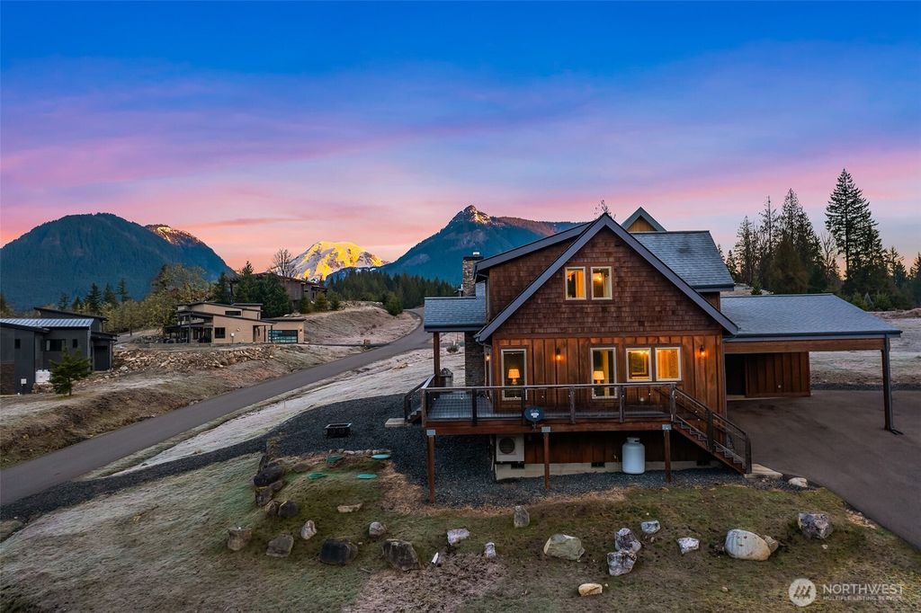 126 Burl Lane, Packwood, WA 98361