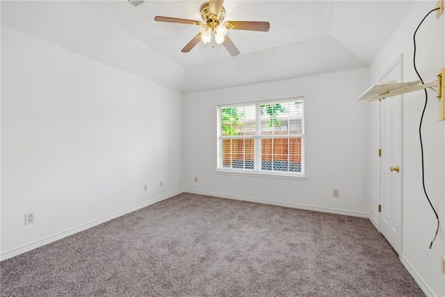 1400 Prairie Drive, Bryan, TX 77802