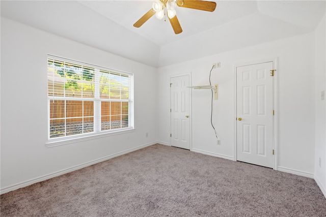 1400 Prairie Drive, Bryan, TX 77802