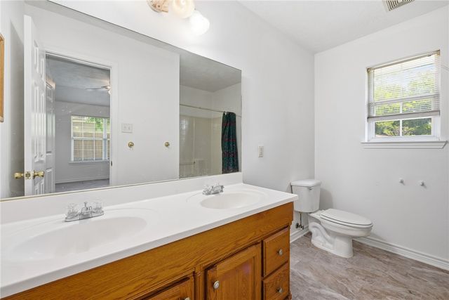 1400 Prairie Drive, Bryan, TX 77802