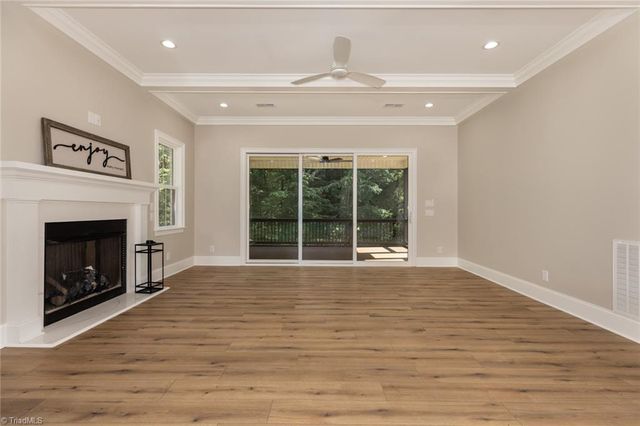 153 Turtle Bay Court, Winston-salem, NC 27107