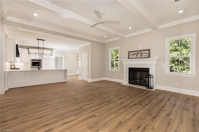 153 Turtle Bay Court, Winston-salem, NC 27107