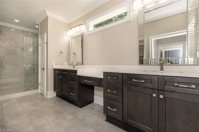 153 Turtle Bay Court, Winston-salem, NC 27107