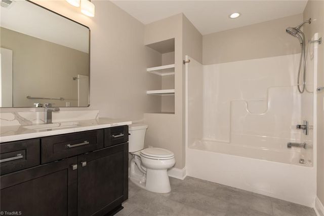 153 Turtle Bay Court, Winston-salem, NC 27107