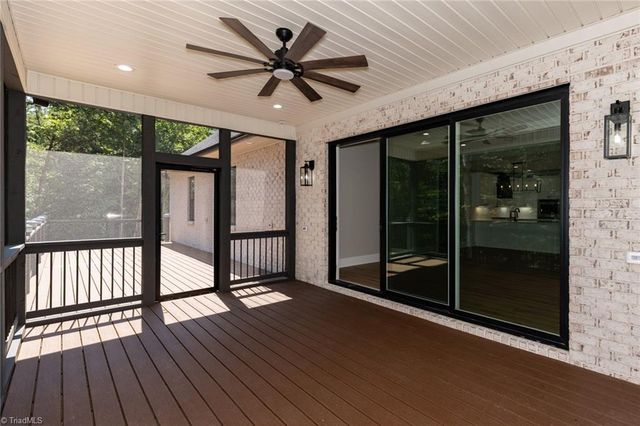 153 Turtle Bay Court, Winston-salem, NC 27107