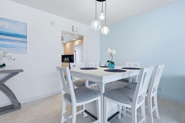 1057 Hillsboro 214, Hillsboro Beach, FL 33062