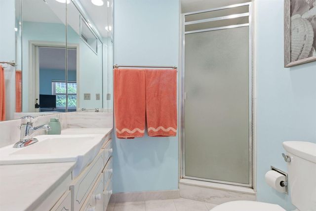 1057 Hillsboro 214, Hillsboro Beach, FL 33062