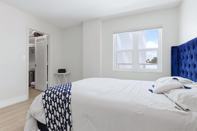 1057 Hillsboro 214, Hillsboro Beach, FL 33062