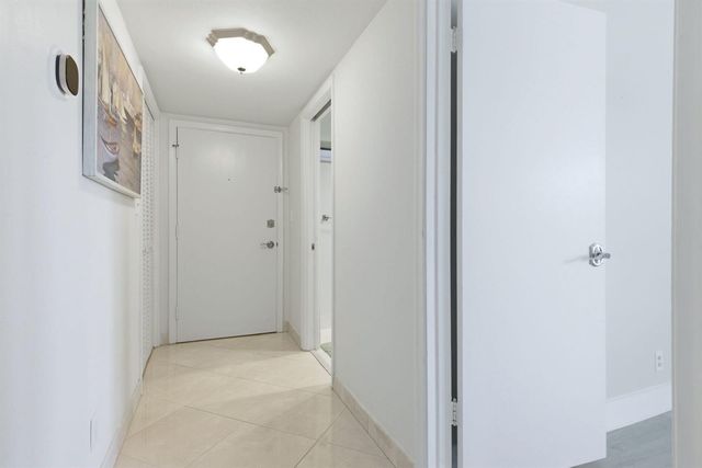 1057 Hillsboro 214, Hillsboro Beach, FL 33062