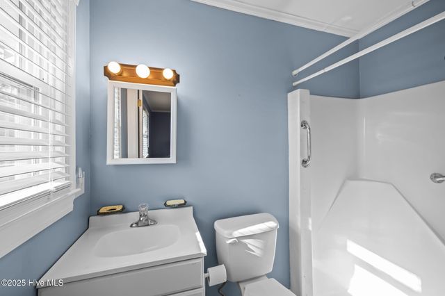 506 Wellington Road, Ayden, NC 28513