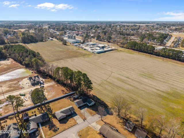 506 Wellington Road, Ayden, NC 28513