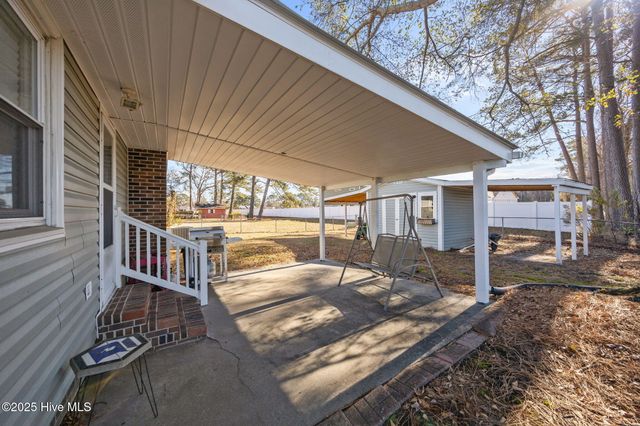 506 Wellington Road, Ayden, NC 28513