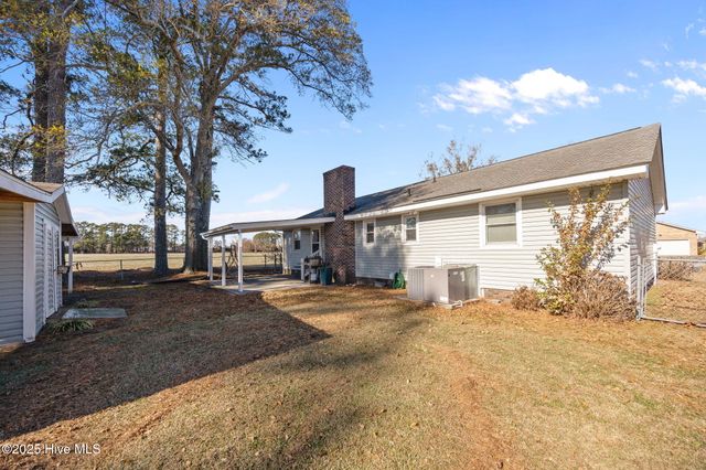 506 Wellington Road, Ayden, NC 28513