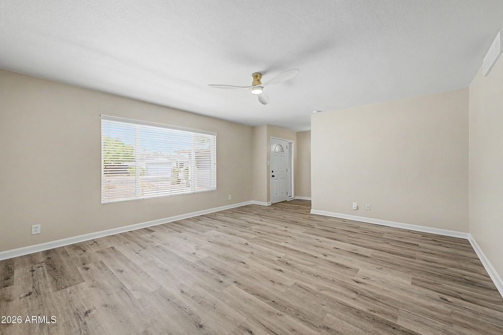 8613 E LAREDO Lane, Scottsdale, AZ 85250 — photo 4