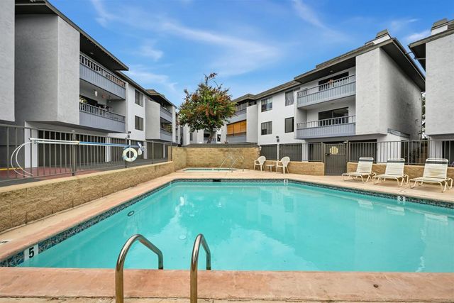3215 Midway 703, San Diego, CA 92110