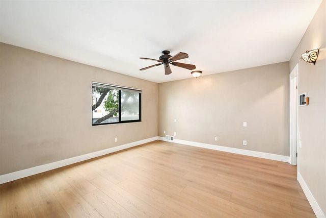 3215 Midway 703, San Diego, CA 92110