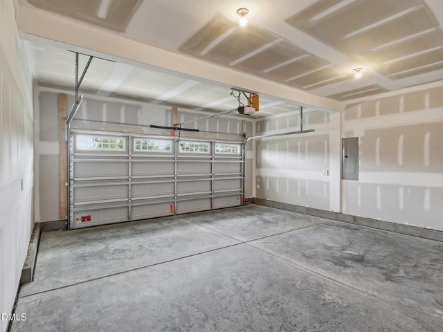 325 Oak Meadow Lane, Angier, NC 27501