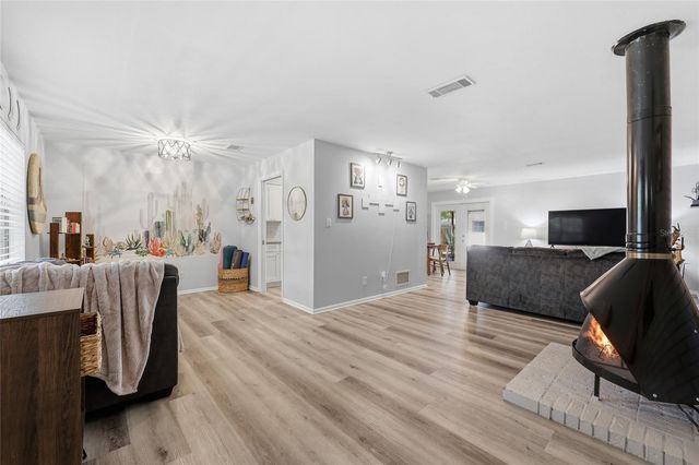 4706 NW 28TH TERRACE, Gainesville, FL 32605