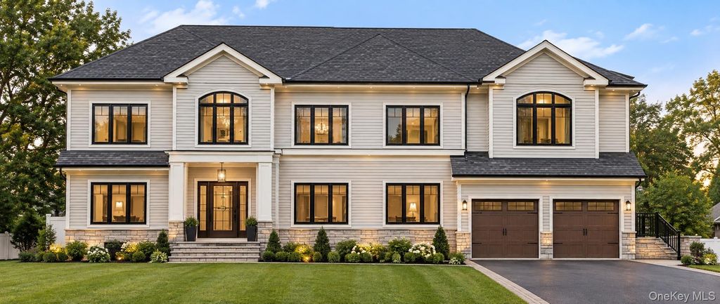 24 Stratford Avenue, Dix Hills, NY 11746 — exterior