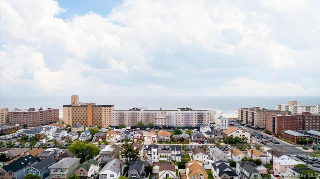 525 E Beech Street 1st Fl, Long Beach, NY 11561