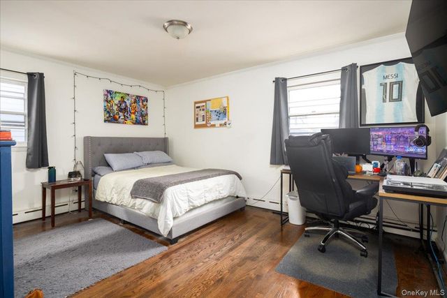 525 E Beech Street 1st Fl, Long Beach, NY 11561