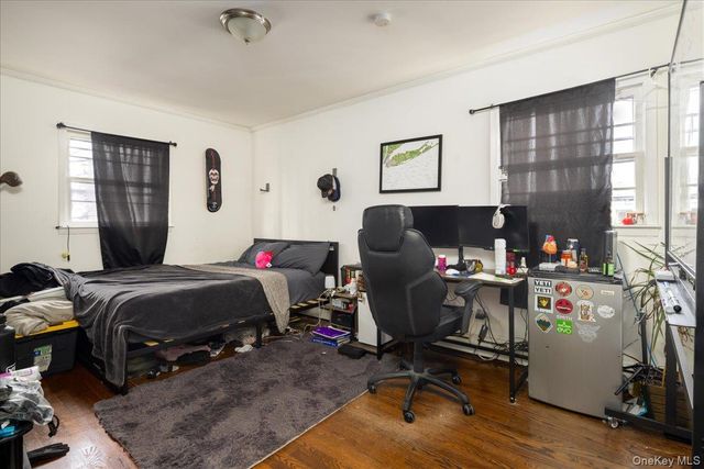 525 E Beech Street 1st Fl, Long Beach, NY 11561